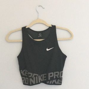 Nike Pro Cropped Running Tank